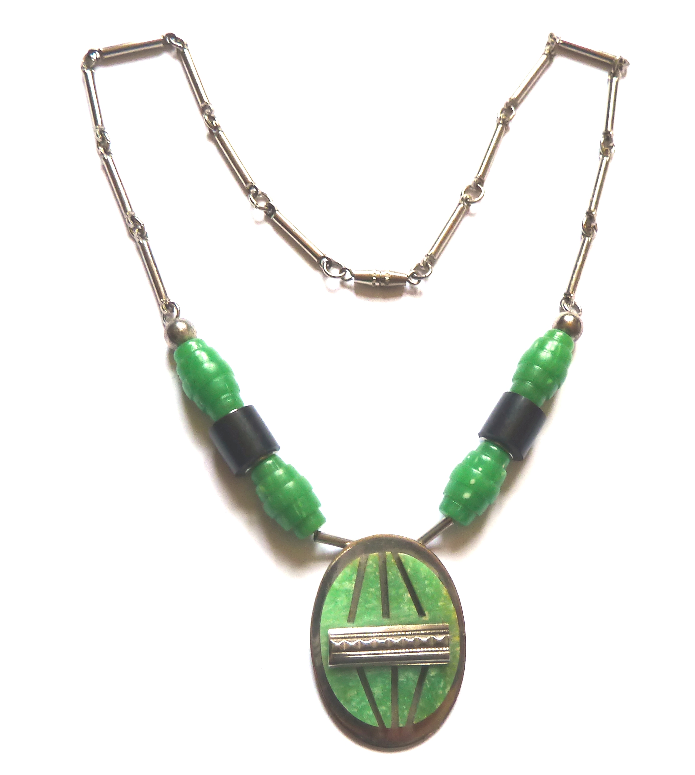 ART DECO NECKLACE - GREEN GALALITH & CHROME - Gillian Horsup Vintage  Costume Jewellery