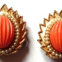 Emmons faux coral pearl clips earring