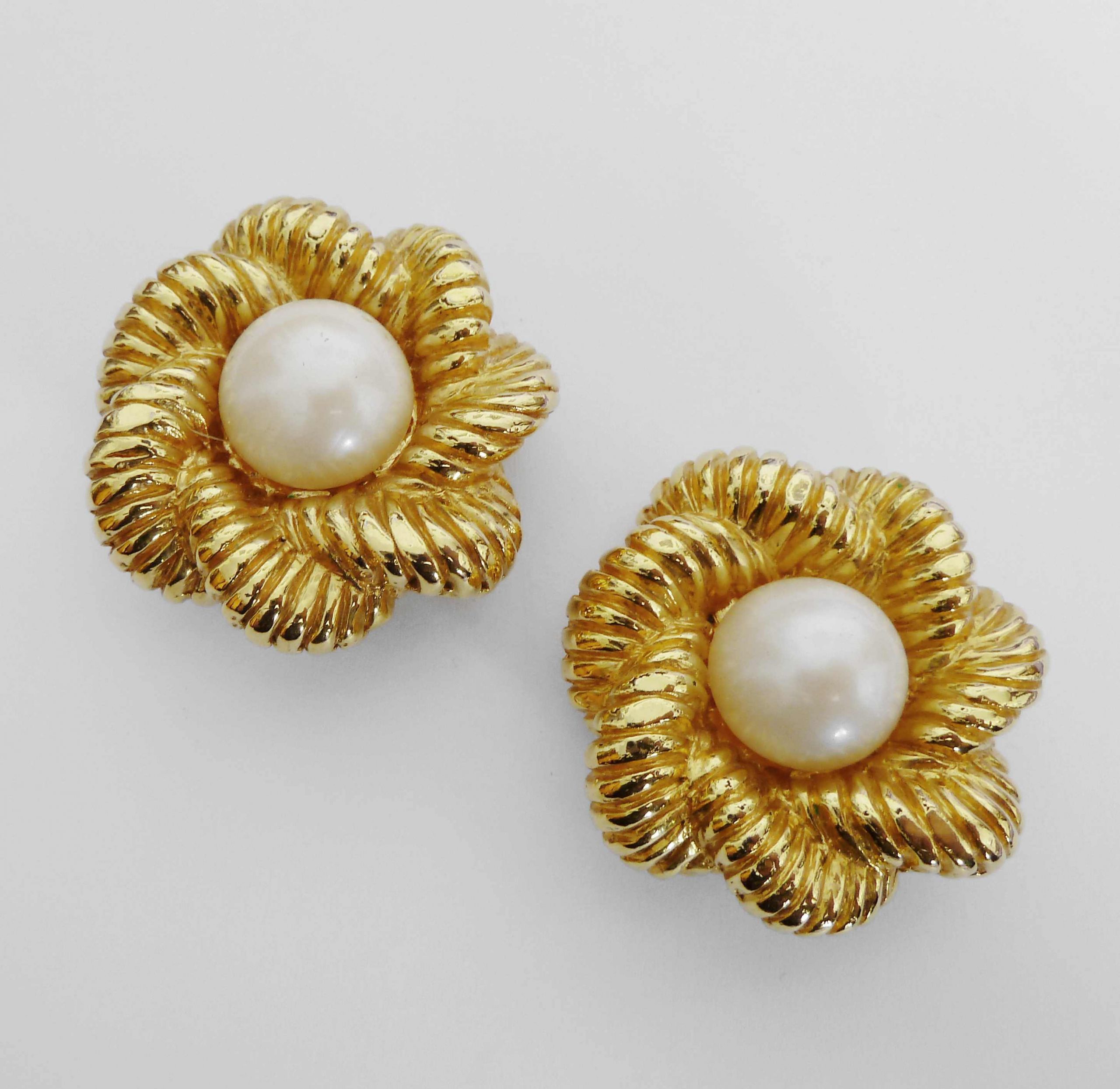 ESCADA VINTAGE VERY LARGE GOLD TONE CLIP EARRINGS WITH PEARL - Gillian ...