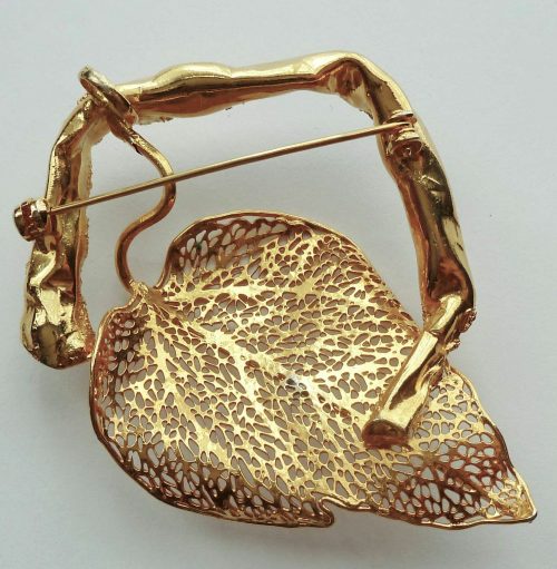 gilt leaf brooch back