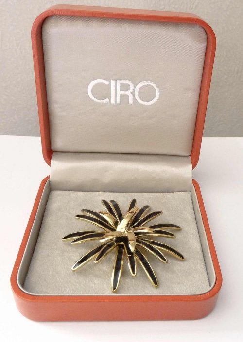 Ciro gilt black brooch in box