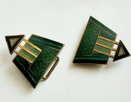 Deco enamel buckle front open