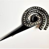 Deco hat pin