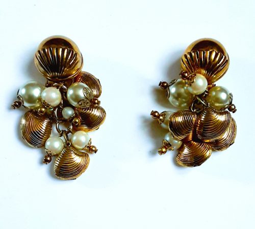 1980s pearl shell clip earrings front