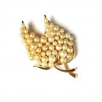 Marvella pearl brooch