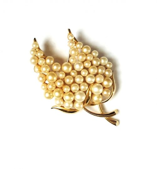 Marvella pearl brooch